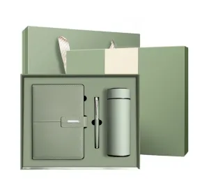 نمط غلاف مقوى بحجم A5 مخصص يشمل أقلام . Custom A5 Hardcover Style Includes Pens Notebooks