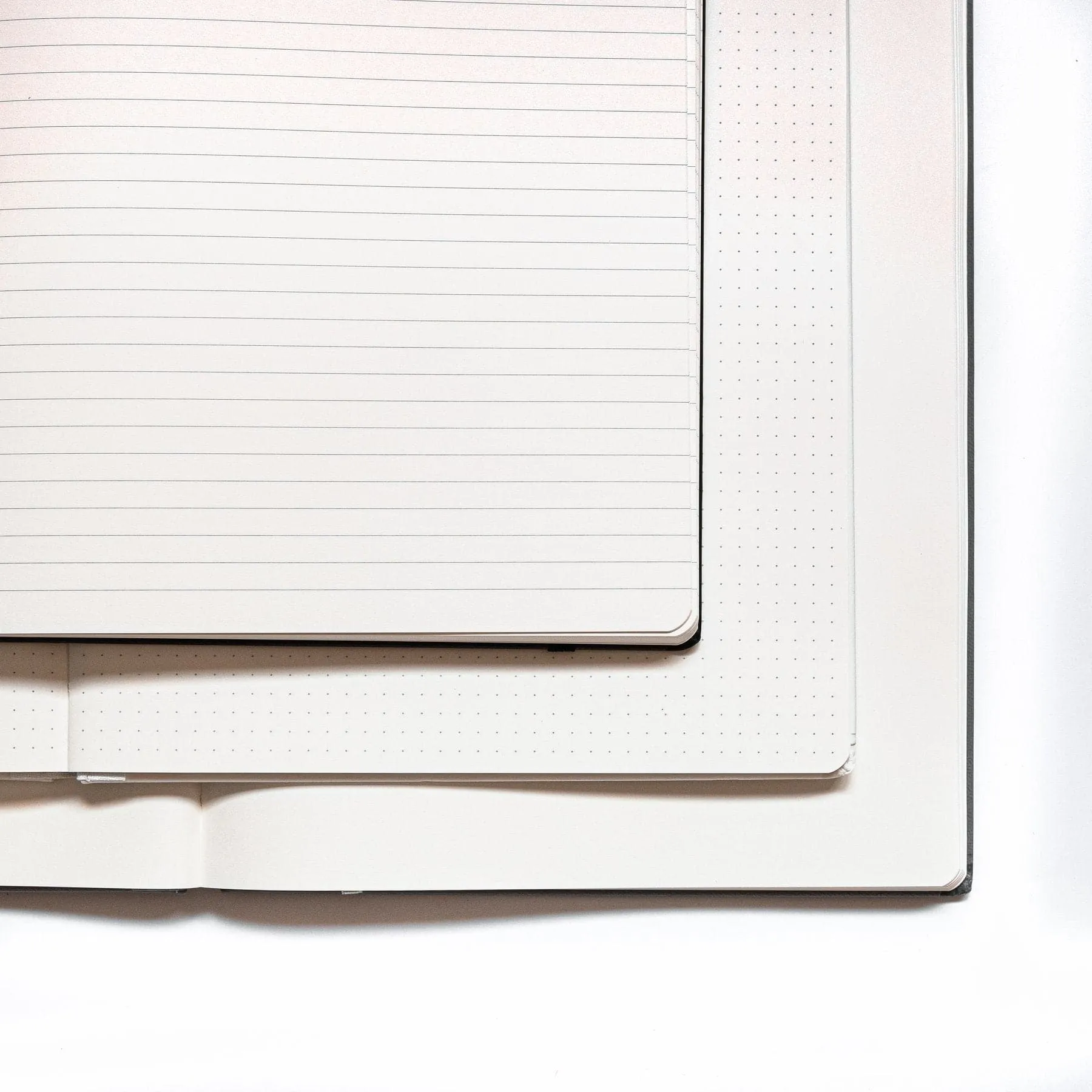 Blackwing Slate A6 Notebook   Pencil - White