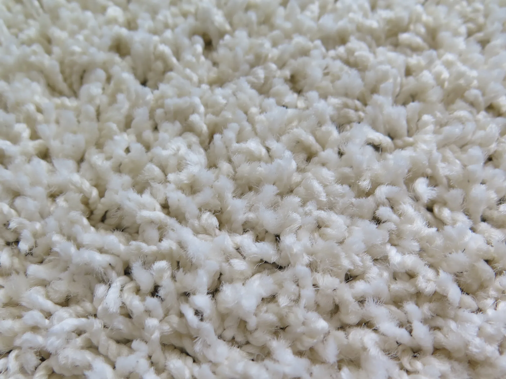 Cosy Plush Soft Shaggy Rug (Cream, 120 x 170cm)