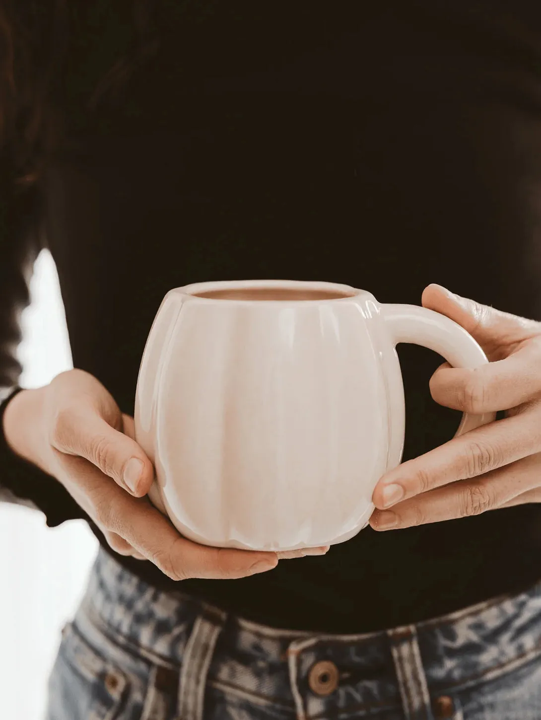 Figurine Coffee Mug - Cream Pumpkin