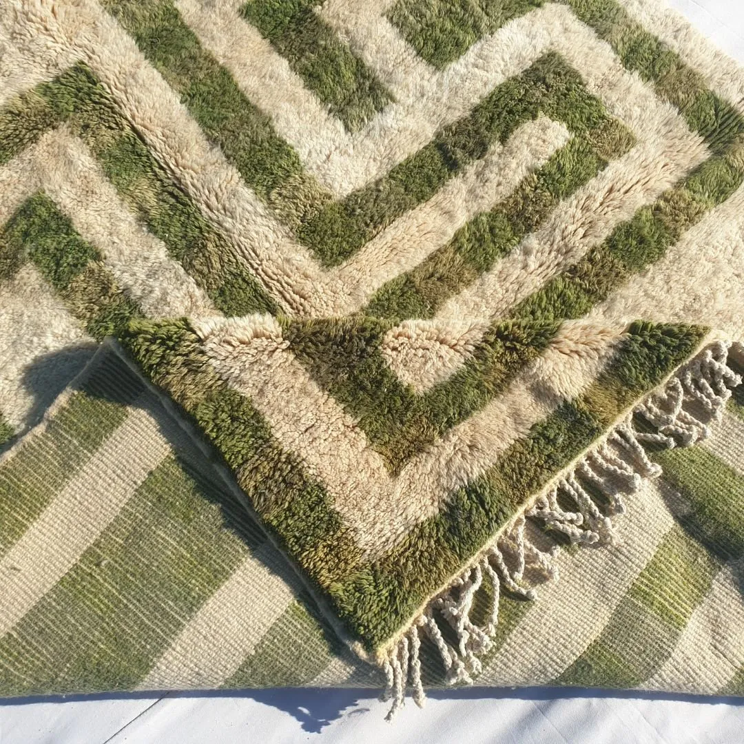 Mataha | Sage Green Checkered Moroccan Rug 6x9 Beni Ourain Ultra Soft | Authentic Berber wool Beni Rug | 6'40x9'09 Ft | 195x277 cm