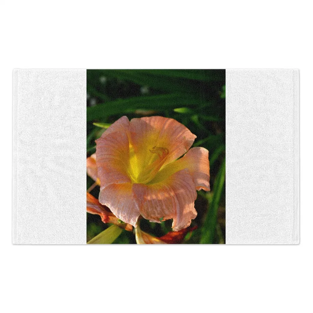 Peach and Yellow Flower Rally Towel, 11x18