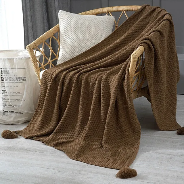 Thread Blanket with Tassel