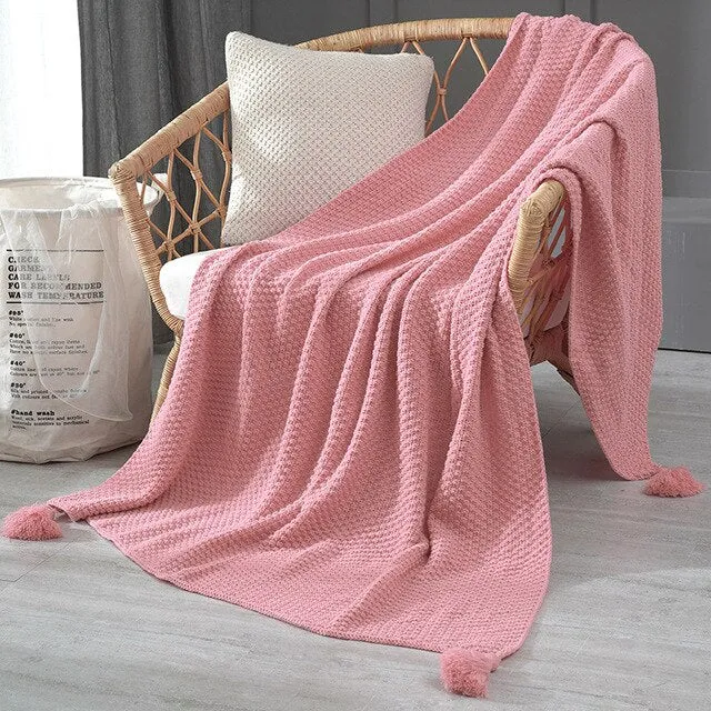 Thread Blanket with Tassel