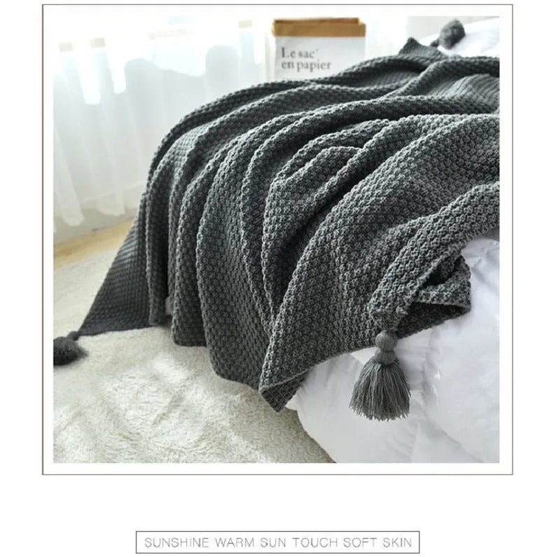 Thread Blanket with Tassel