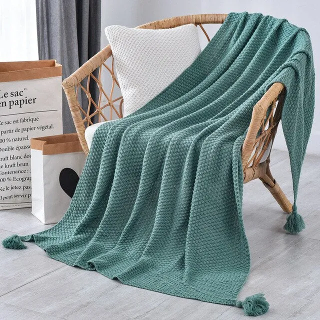 Thread Blanket with Tassel