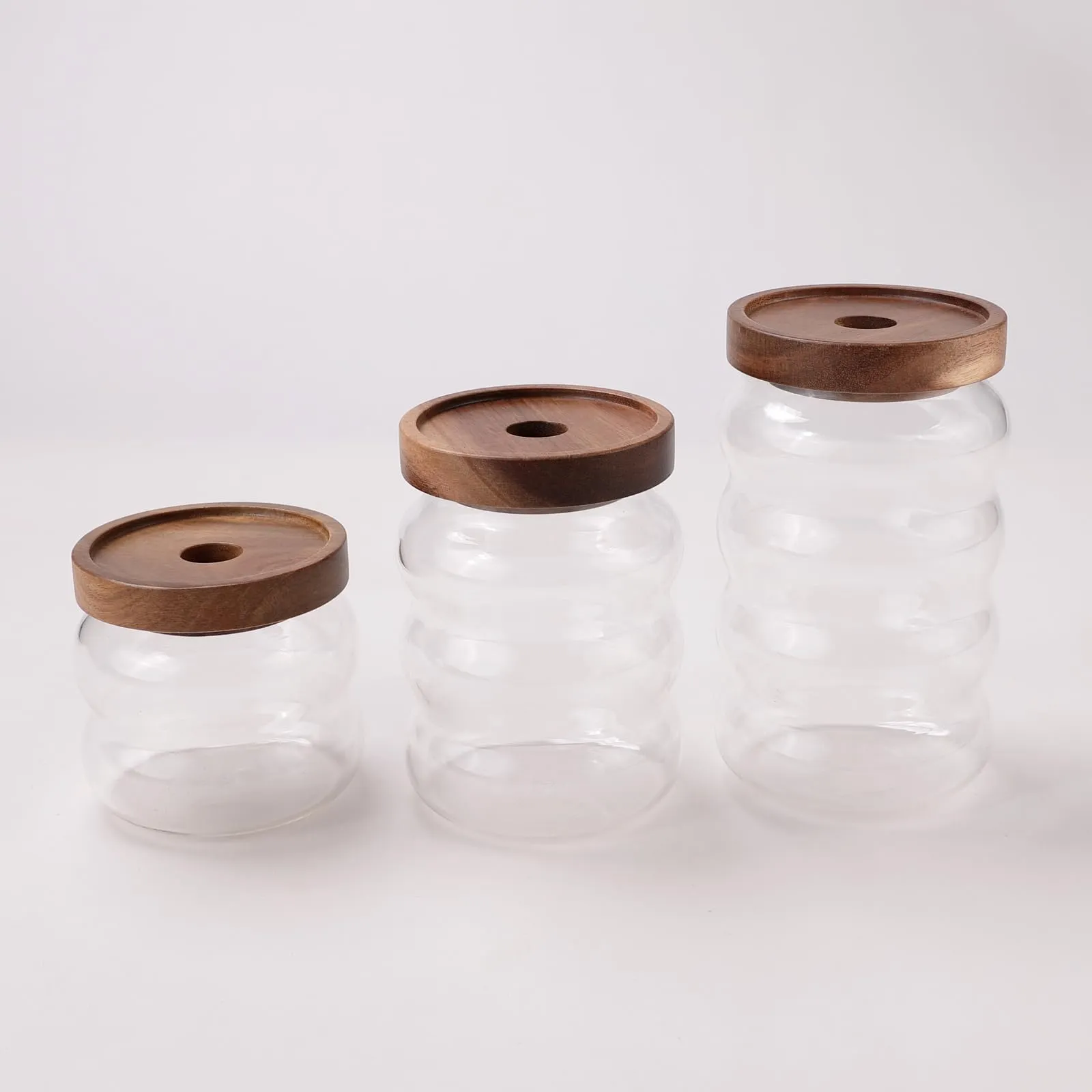 USHA SHRIRAM Borosilicate Containers With Wooden Lid (340ml, 550ml, 700ml) | Glass Container Jar For Kitchen Storage | Microwave Safe | Kitchen Containers Box With Air Tight Lid | Kitchen Organisers