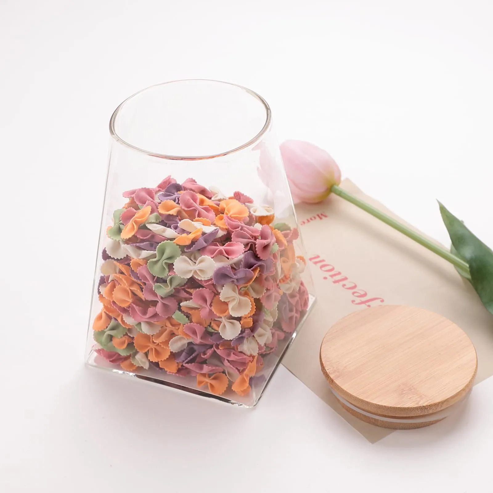 USHA SHRIRAM Borosilicate Containers With Wooden Lid (560ml - 2Pcs) | Glass Container Jar For Kitchen Storage | Microwave Safe | Kitchen Containers Box With Air Tight Lid | Kitchen Organisers