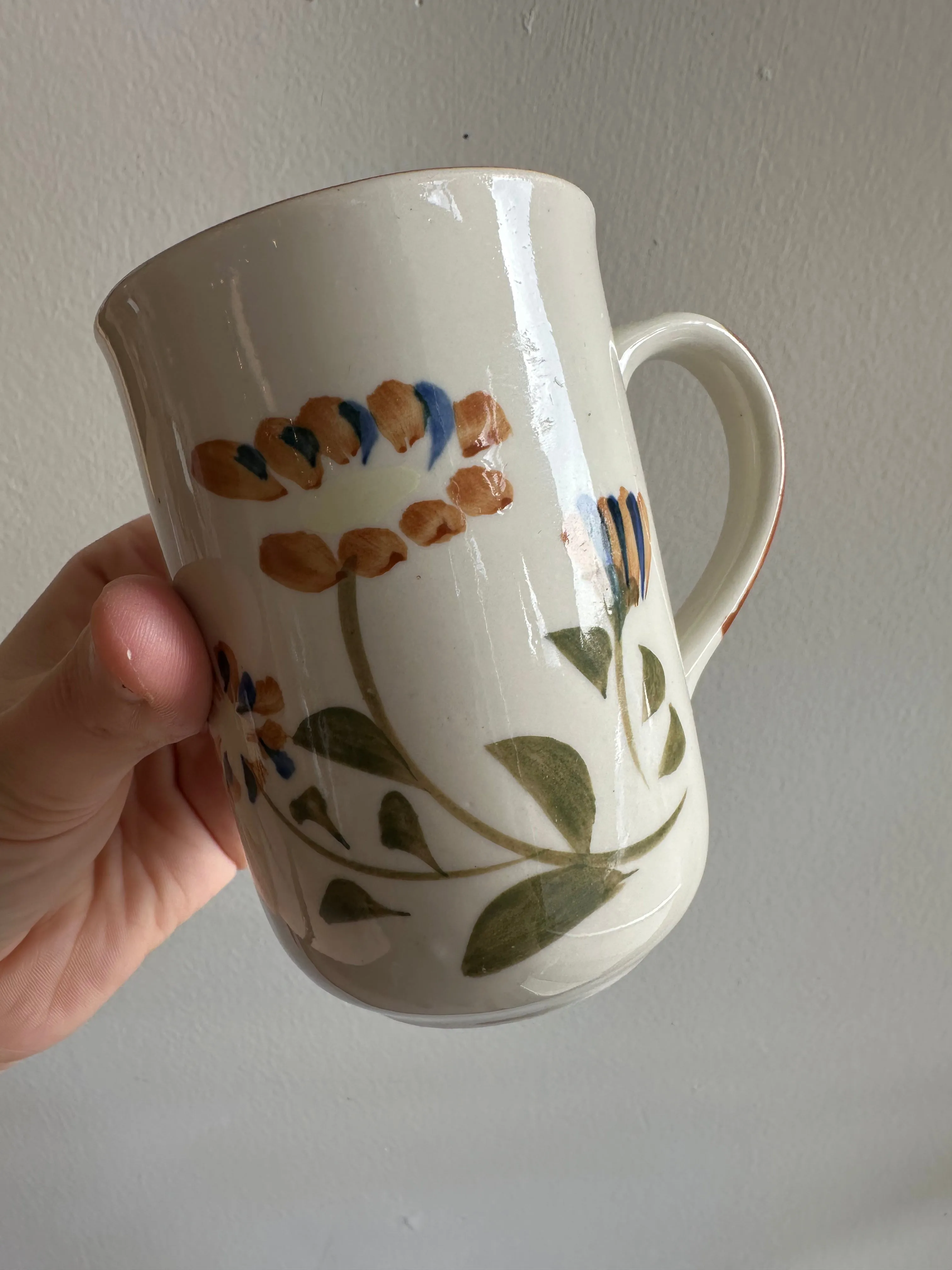 Vintage Cream   Floral Set of 4 Coffee Mugs